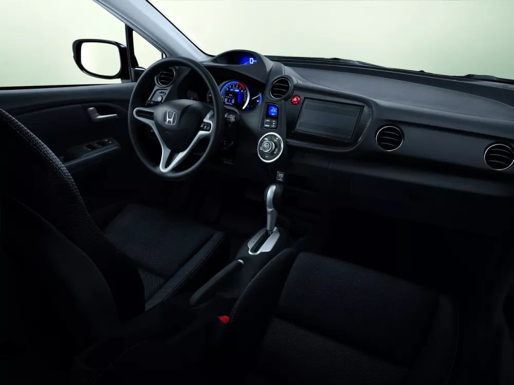 Автомобиль Honda Insight II Рестайлинг Хэтчбек (5 дверей)