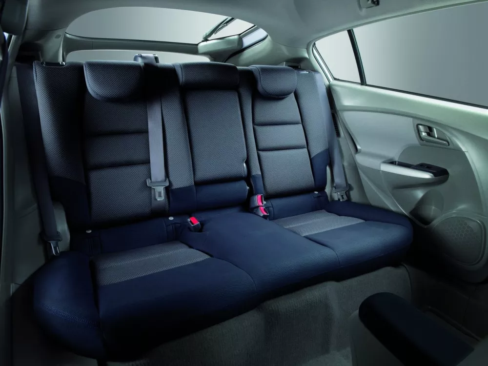 Автомобиль Honda Insight II Хэтчбек (5 дверей)