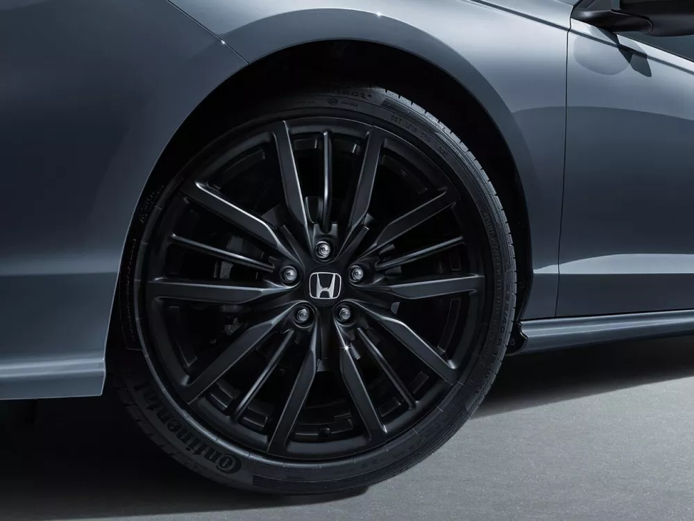 Автомобиль Honda Inspire VII Седан