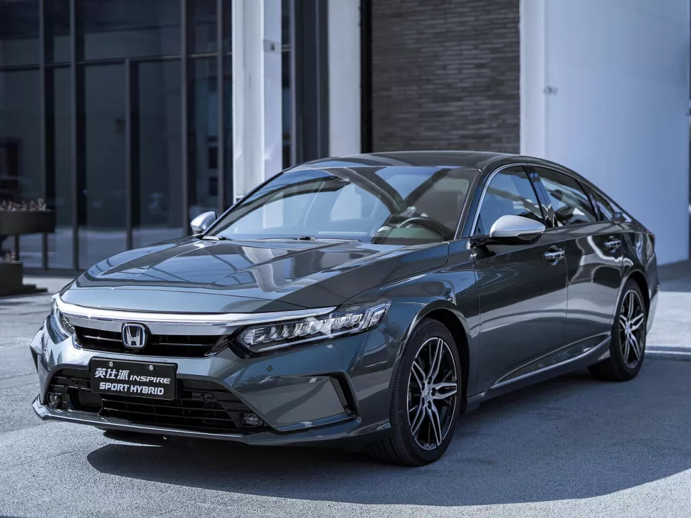 Автомобиль Honda Inspire VI Рестайлинг Седан