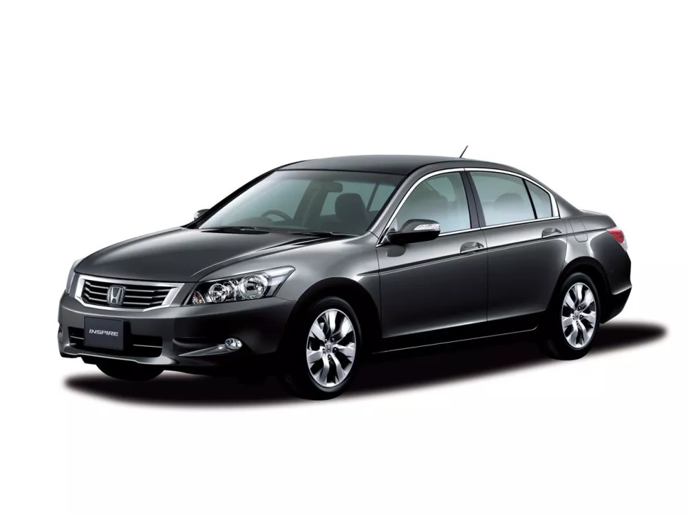 Автомобиль Honda Inspire V Седан