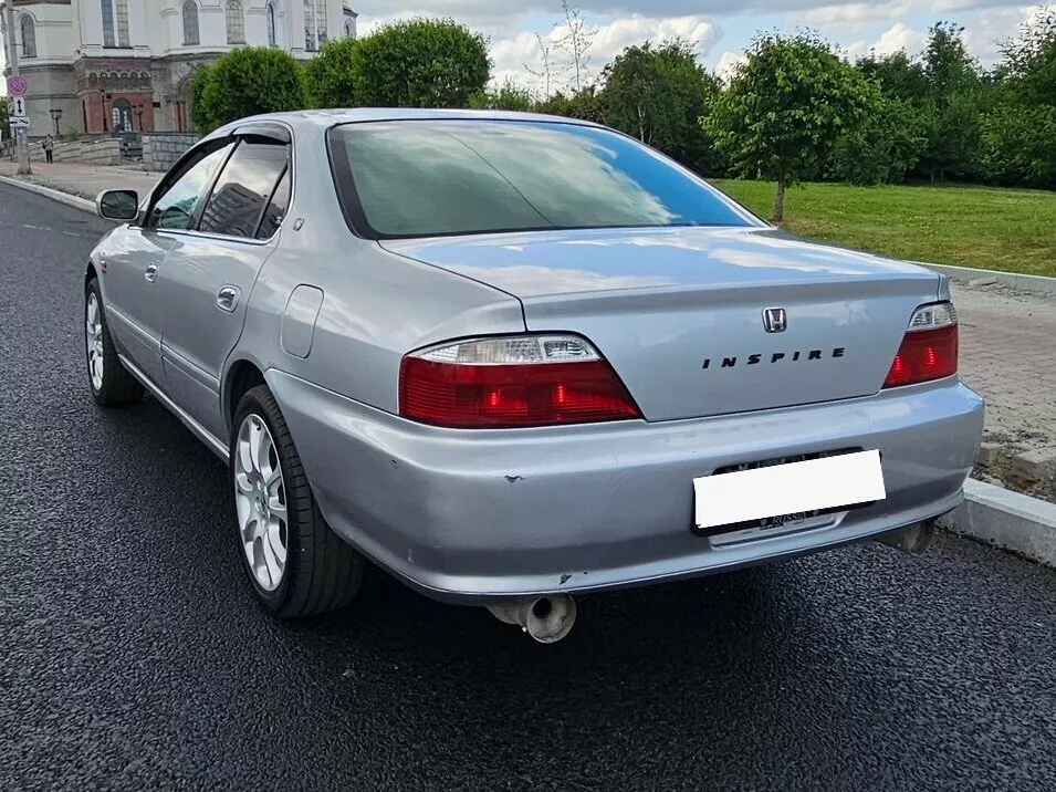 Автомобиль Honda Inspire III Рестайлинг Седан