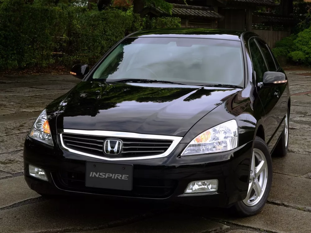 Автомобиль Honda Inspire IV Седан