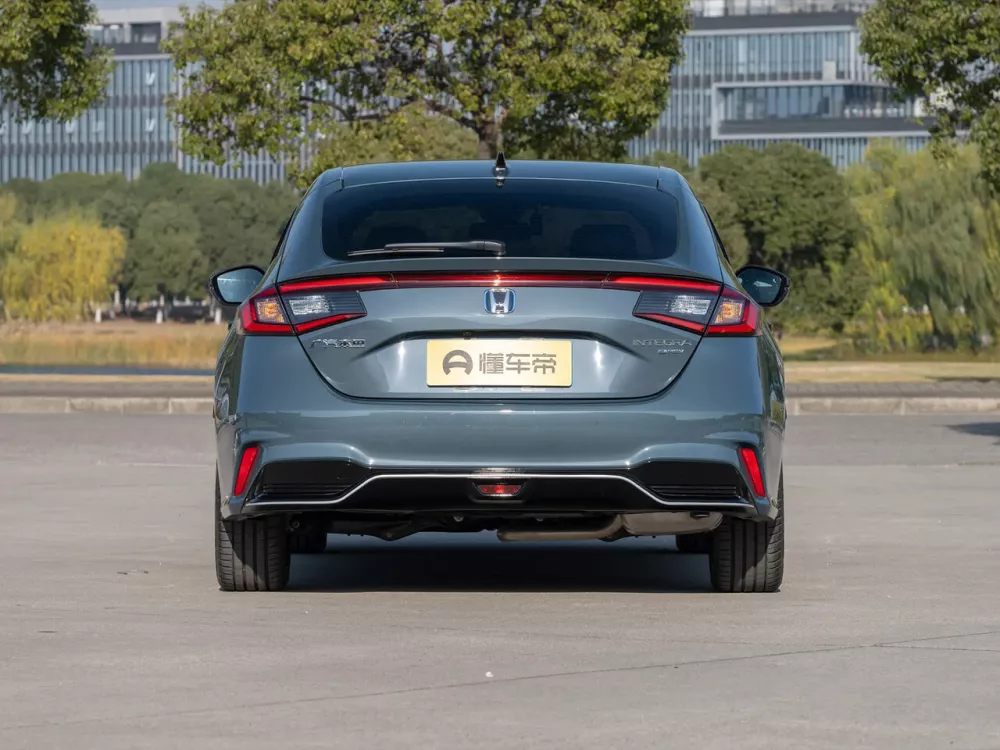 Автомобиль Honda Integra V Рестайлинг Хэтчбек (5 дверей)