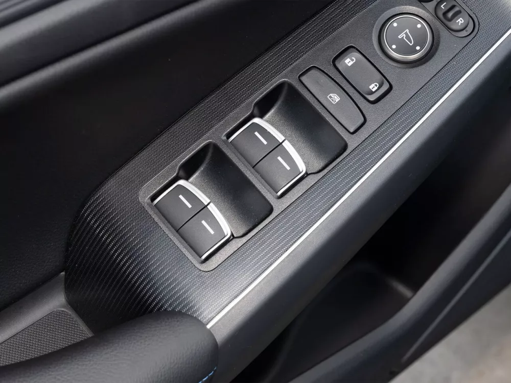 Автомобиль Honda Integra V Рестайлинг Хэтчбек (5 дверей)