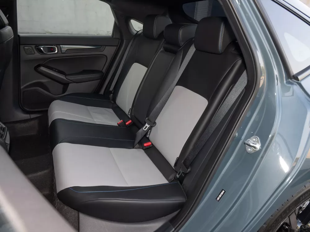 Автомобиль Honda Integra V Рестайлинг Хэтчбек (5 дверей)