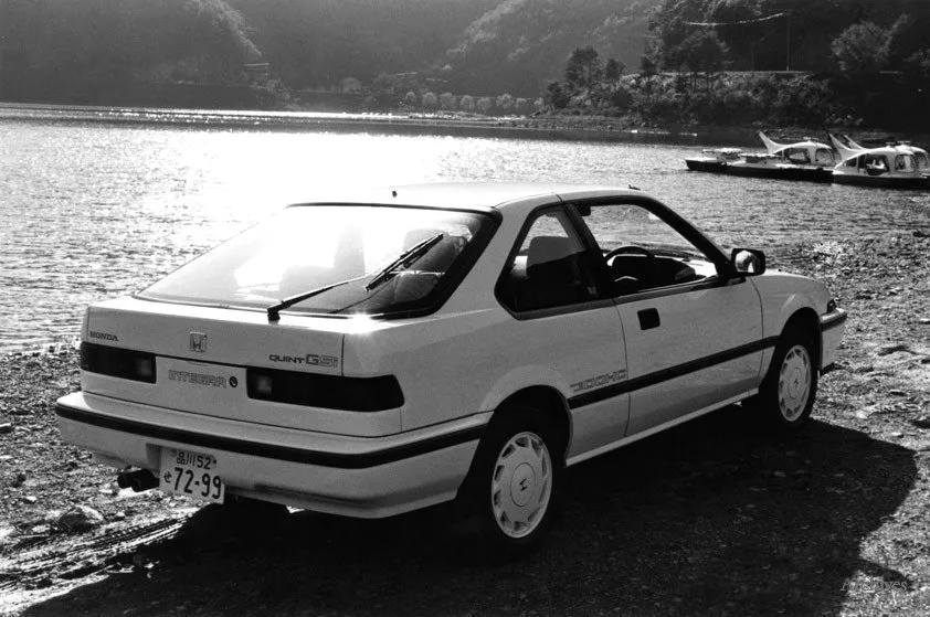 Автомобиль Honda Integra I Хэтчбек (3 двери)