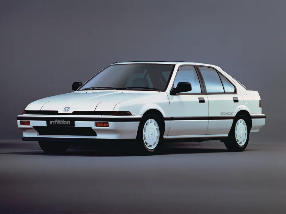 Автомобиль Honda Integra I Хэтчбек (5 дверей)