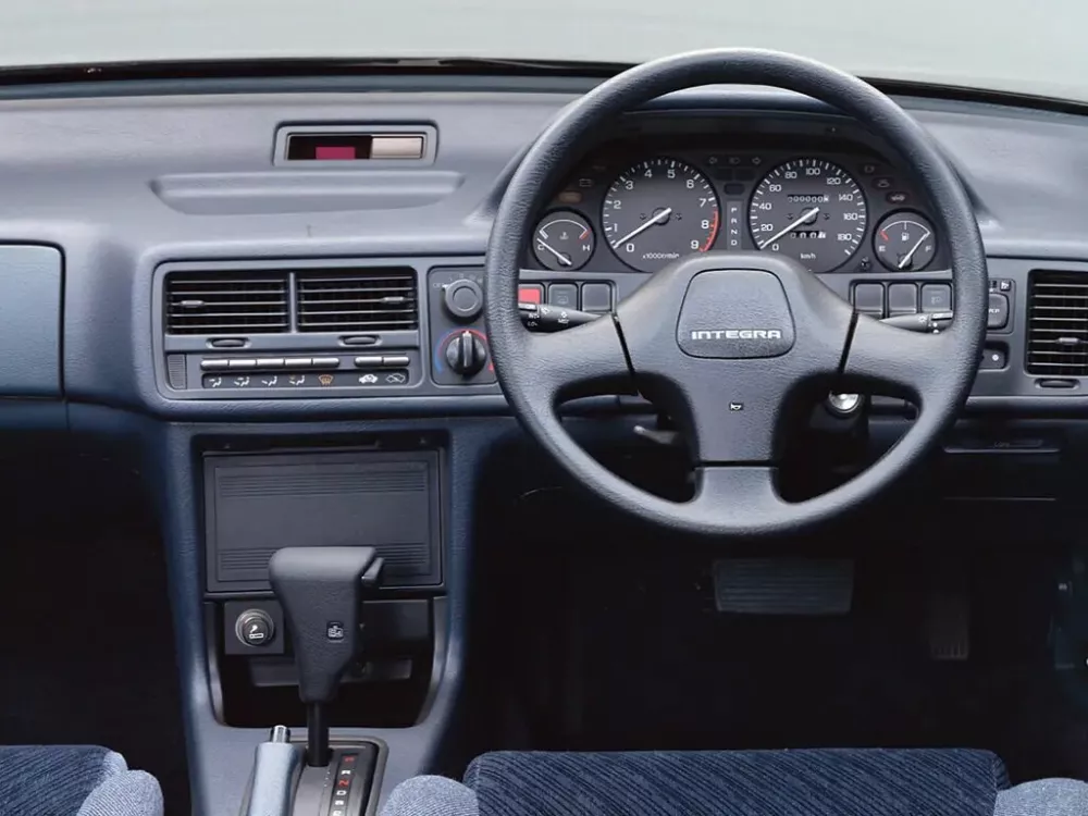 Автомобиль Honda Integra II Купе