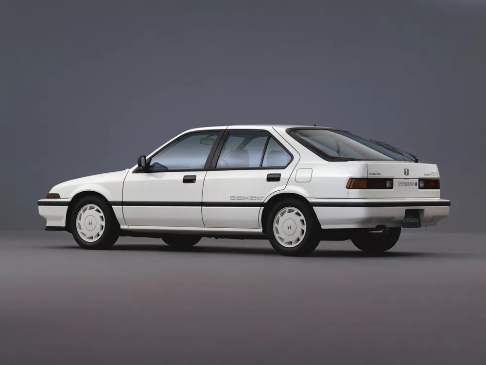 Автомобиль Honda Integra I Хэтчбек (5 дверей)