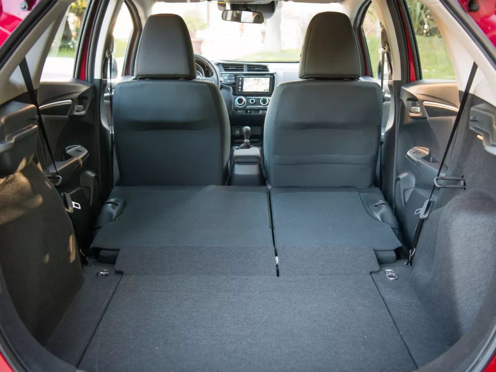 Автомобиль Honda Jazz III Рестайлинг Хэтчбек (5 дверей)