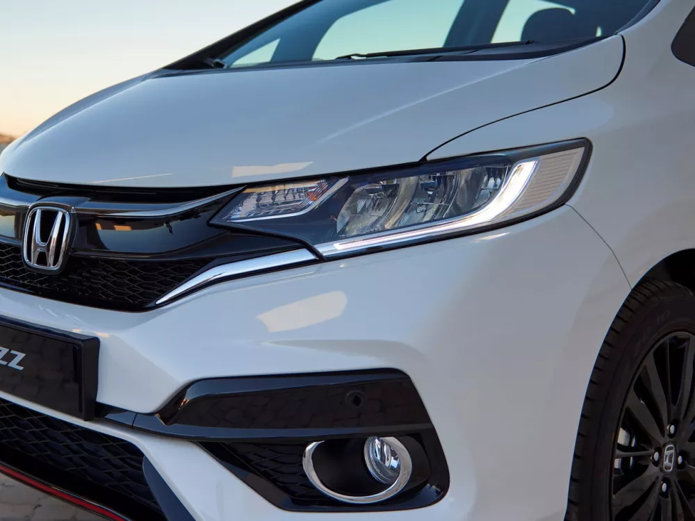 Автомобиль Honda Jazz III Рестайлинг Хэтчбек (5 дверей)