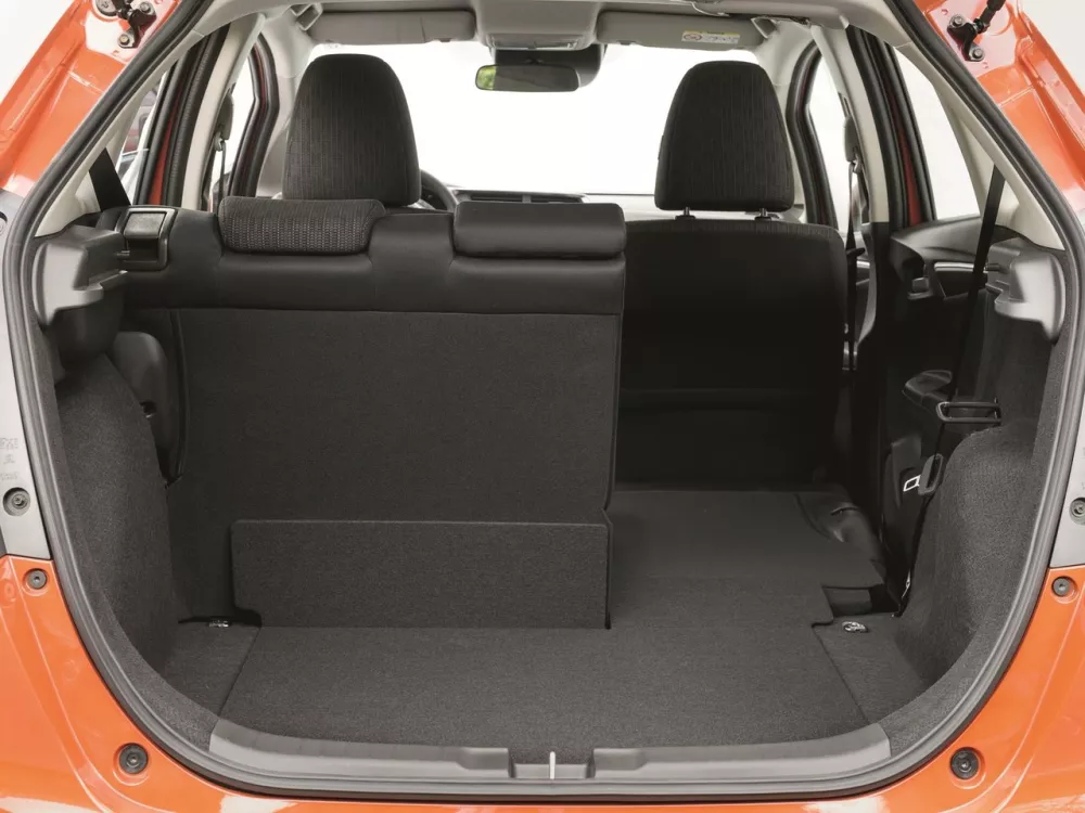 Автомобиль Honda Jazz III Хэтчбек (5 дверей)