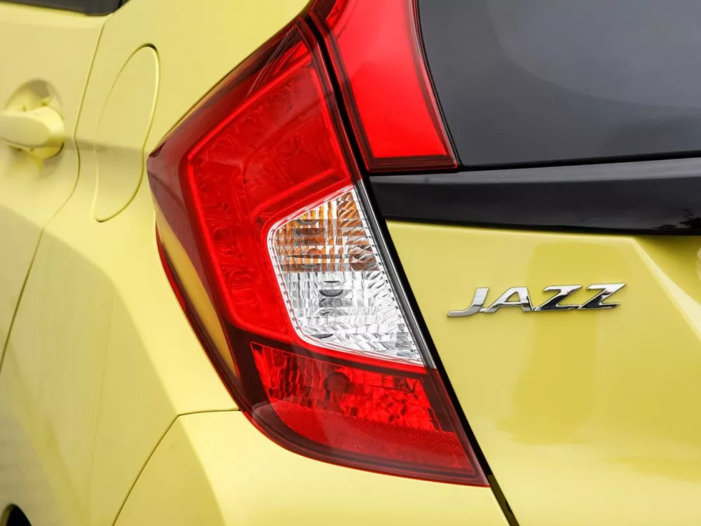Автомобиль Honda Jazz III Хэтчбек (5 дверей)