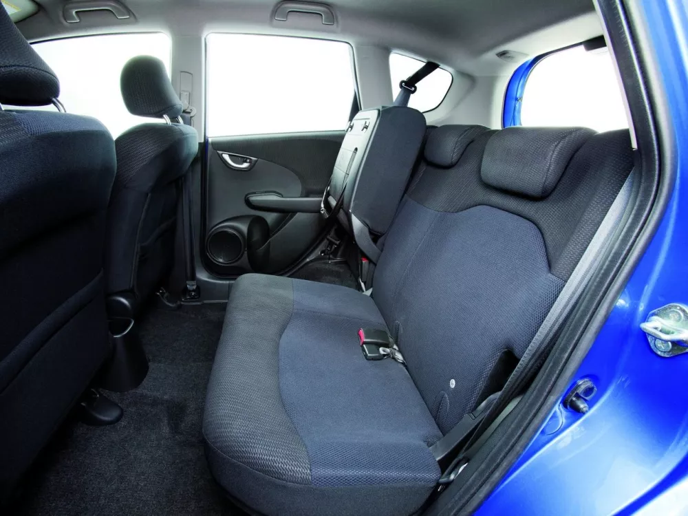 Автомобиль Honda Jazz II Рестайлинг Хэтчбек (5 дверей)