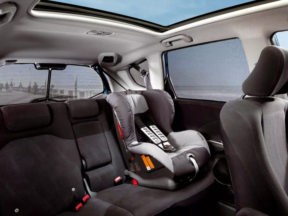 Автомобиль Honda Jazz II Хэтчбек (5 дверей)