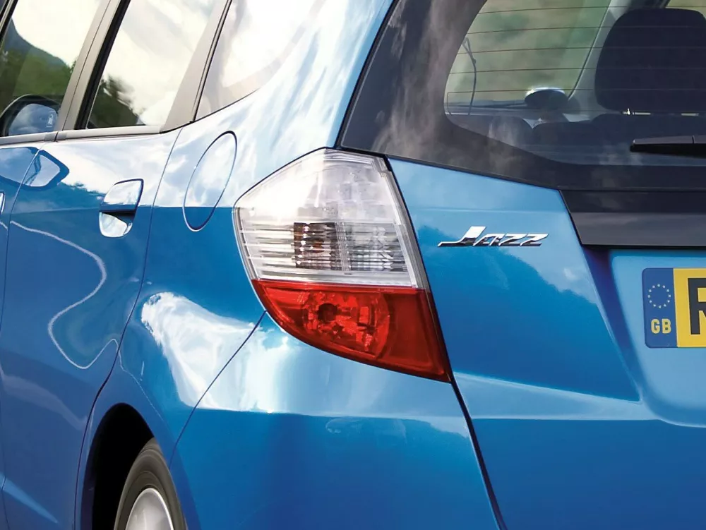 Автомобиль Honda Jazz II Хэтчбек (5 дверей)