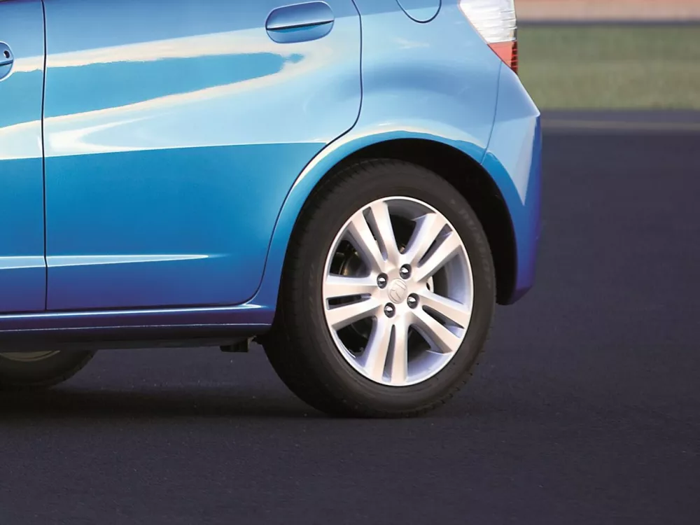 Автомобиль Honda Jazz II Хэтчбек (5 дверей)