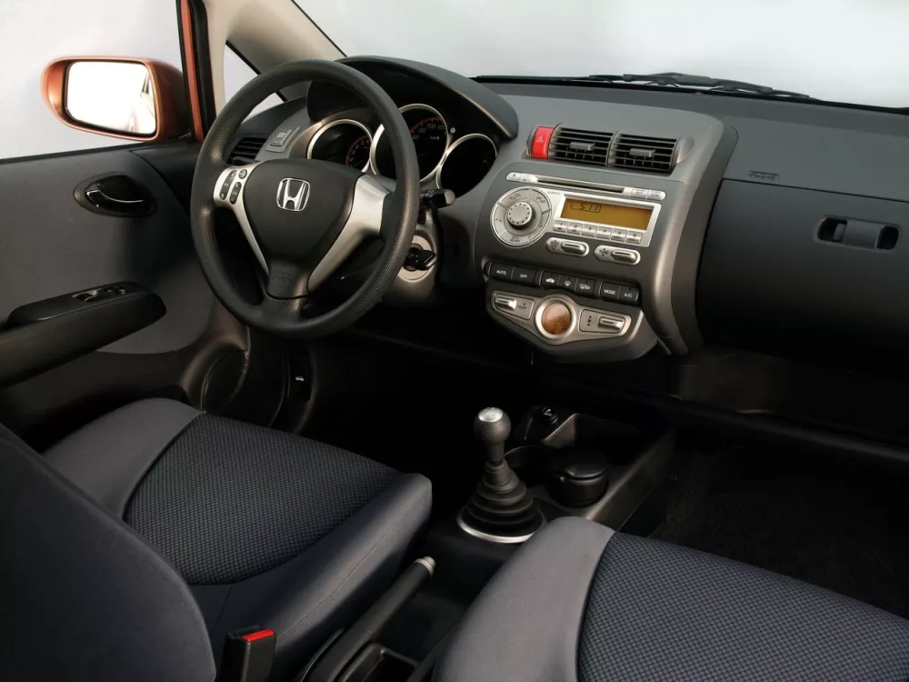 Автомобиль Honda Jazz I Рестайлинг Хэтчбек (5 дверей)