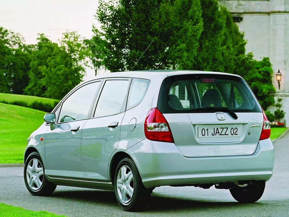 Автомобиль Honda Jazz I Хэтчбек (5 дверей)