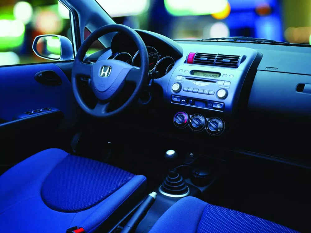 Автомобиль Honda Jazz I Хэтчбек (5 дверей)