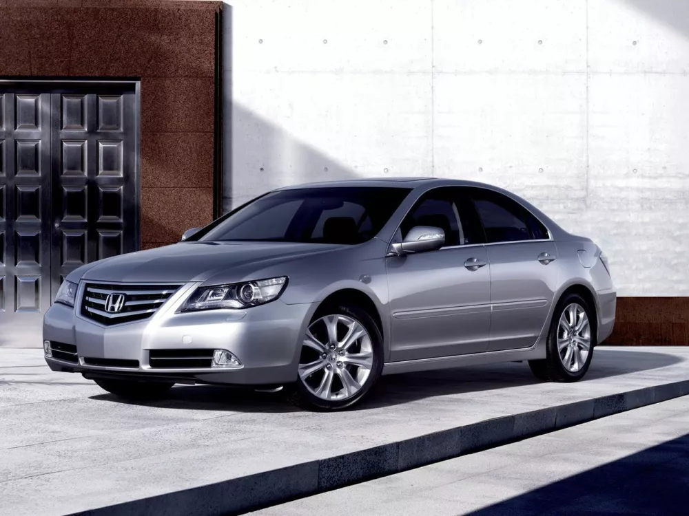 Автомобиль Honda Legend IV Рестайлинг Седан