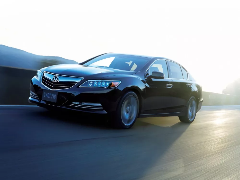 Автомобиль Honda Legend V Седан