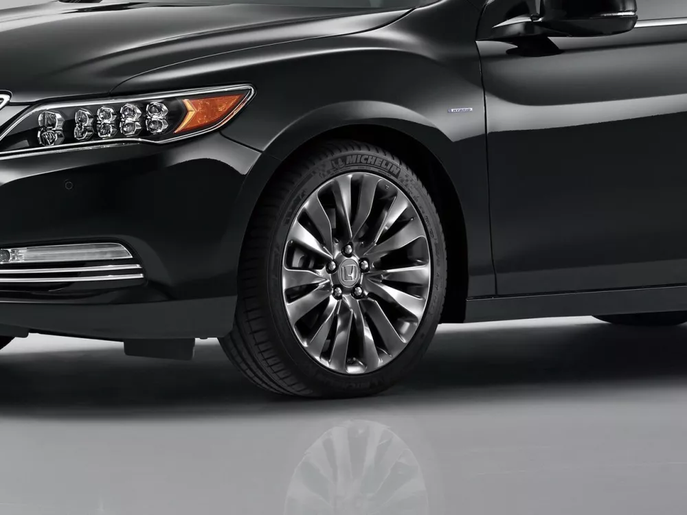 Автомобиль Honda Legend V Седан