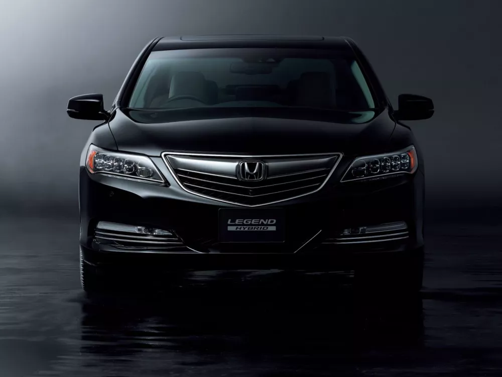 Автомобиль Honda Legend V Седан