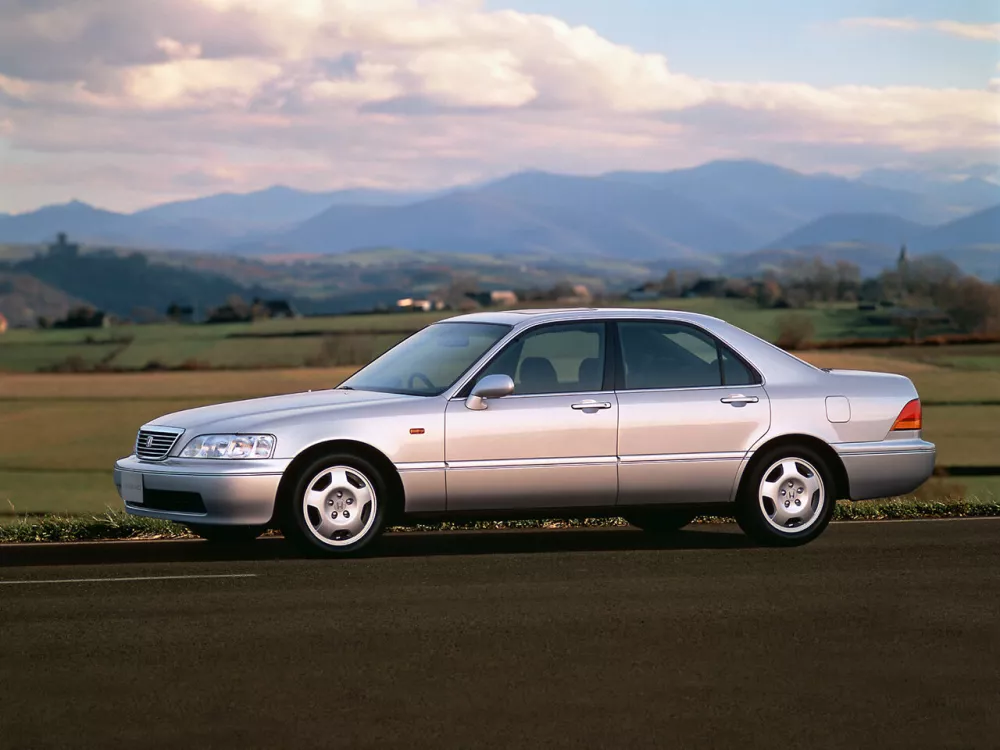 Автомобиль Honda Legend III Седан