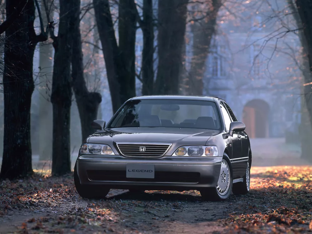 Автомобиль Honda Legend III Седан