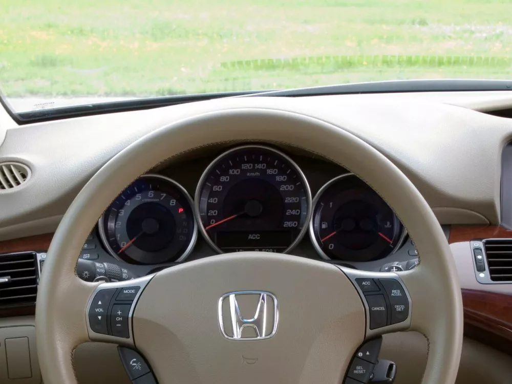 Автомобиль Honda Legend IV Седан