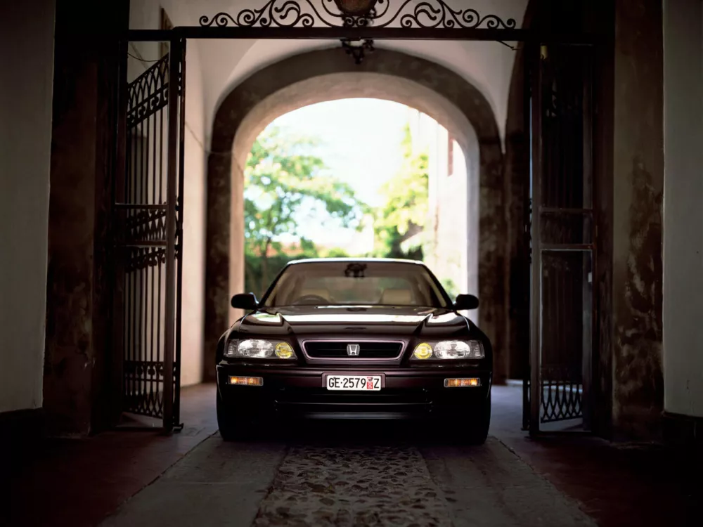 Автомобиль Honda Legend II Седан
