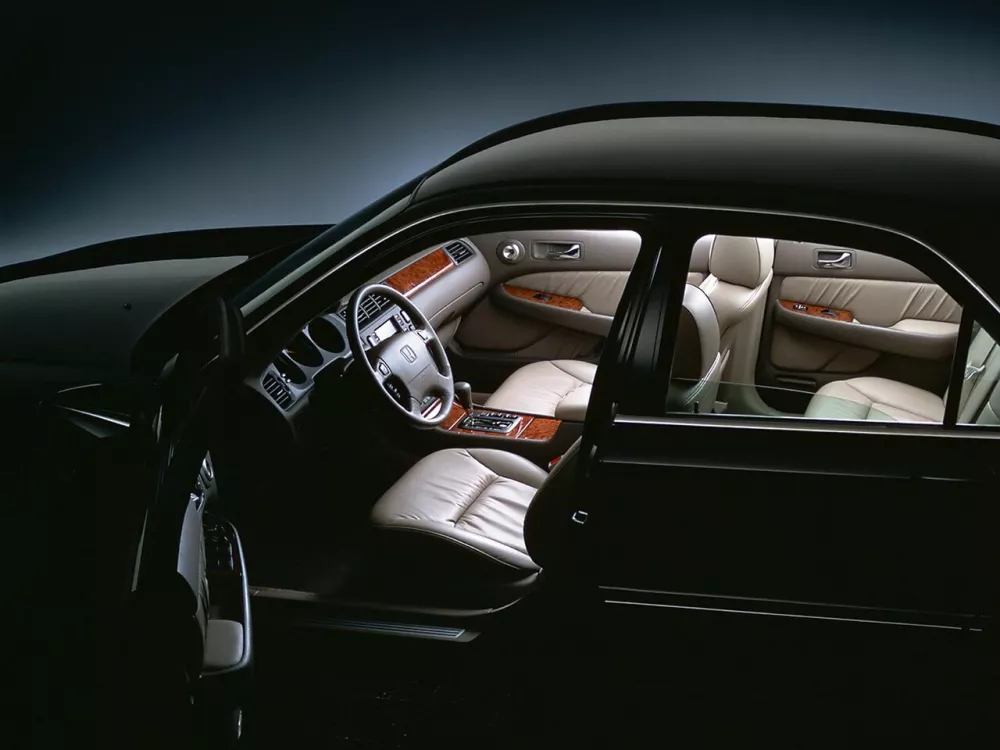 Автомобиль Honda Legend III Седан