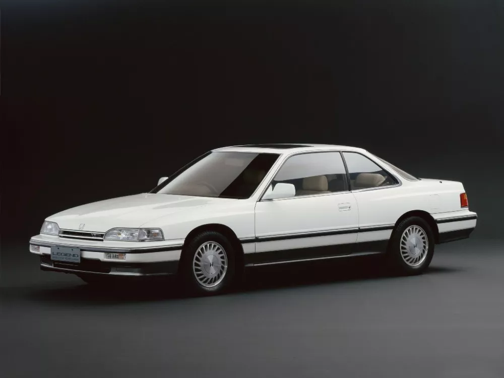 Автомобиль Honda Legend I Купе
