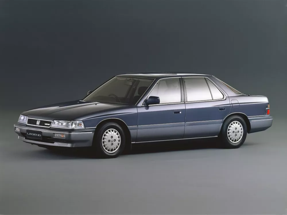 Автомобиль Honda Legend I Седан