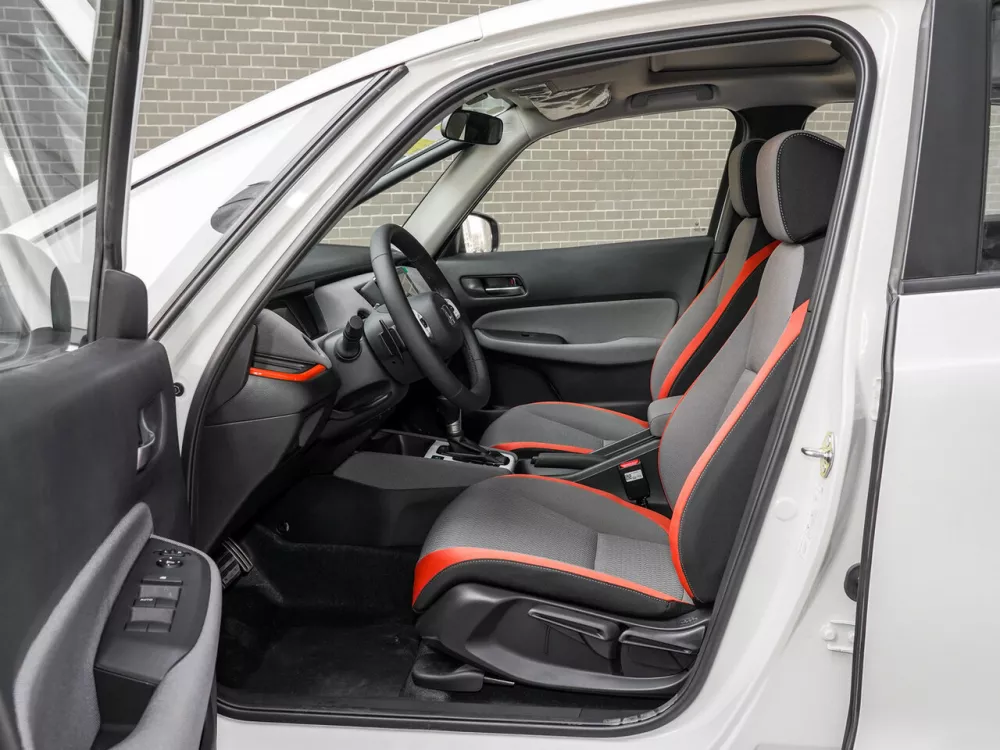 Автомобиль Honda Life VI Хэтчбек (5 дверей)