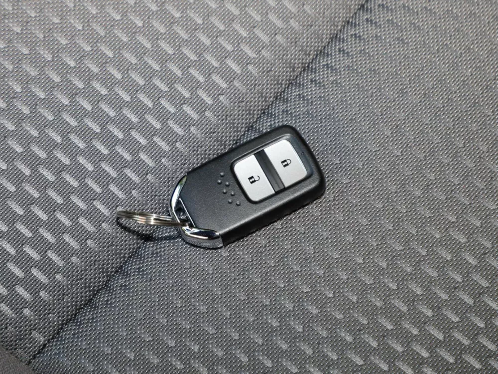 Автомобиль Honda Life VI Хэтчбек (5 дверей)