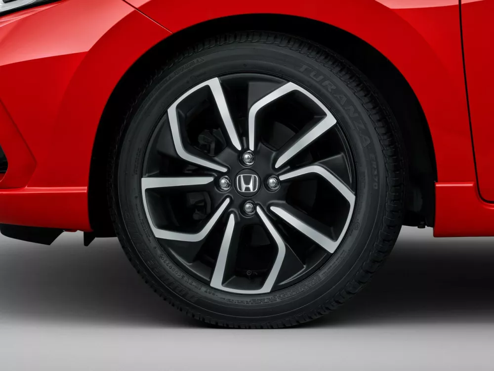Автомобиль Honda Life VI Хэтчбек (5 дверей)