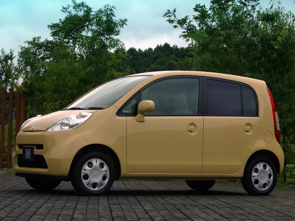 Автомобиль Honda Life IV Хэтчбек (5 дверей)