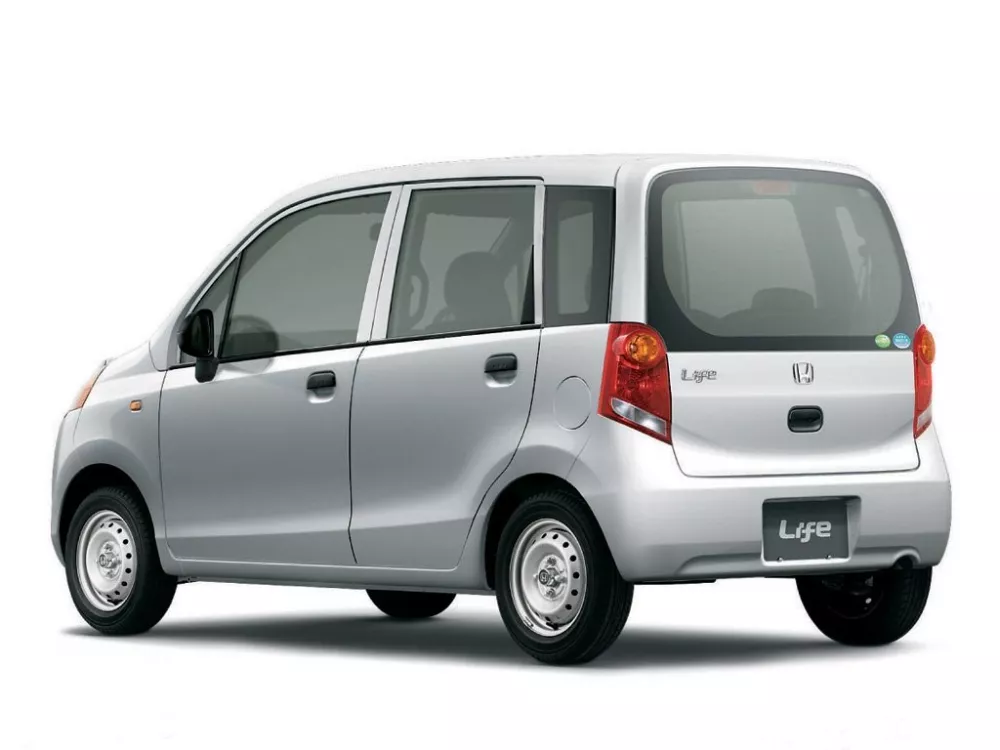 Автомобиль Honda Life V Хэтчбек (5 дверей)