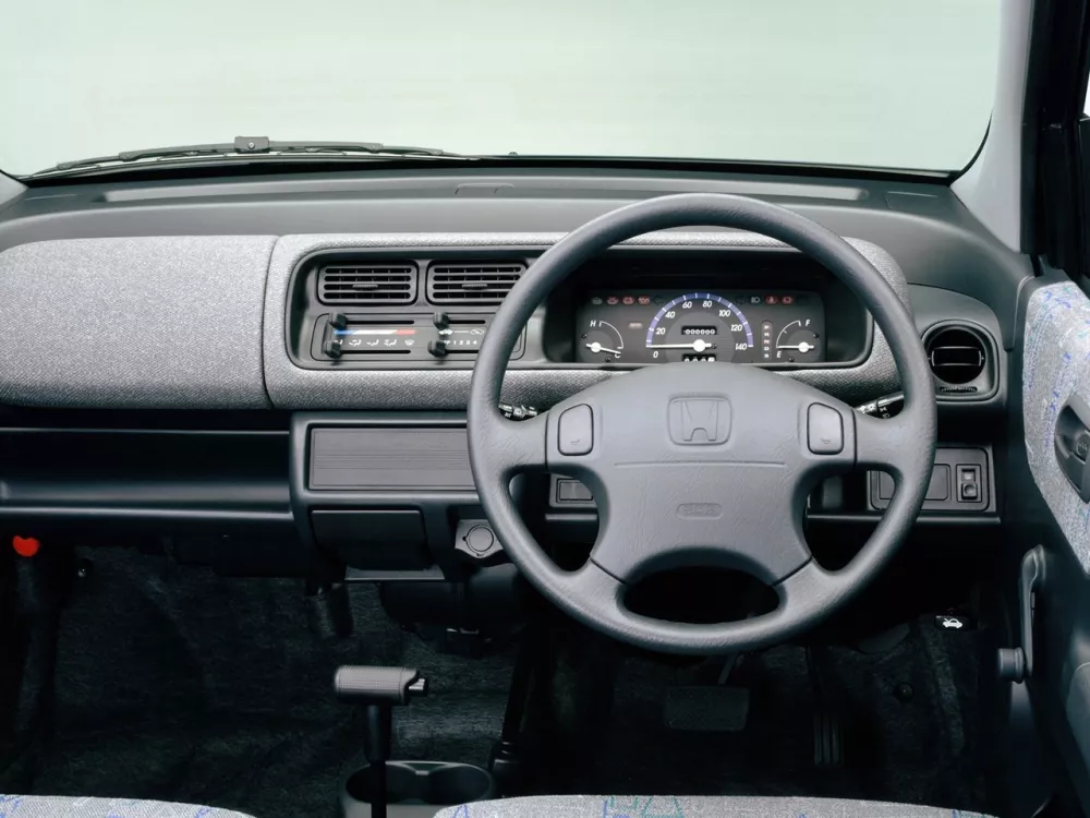 Автомобиль Honda Life II Хэтчбек (5 дверей)