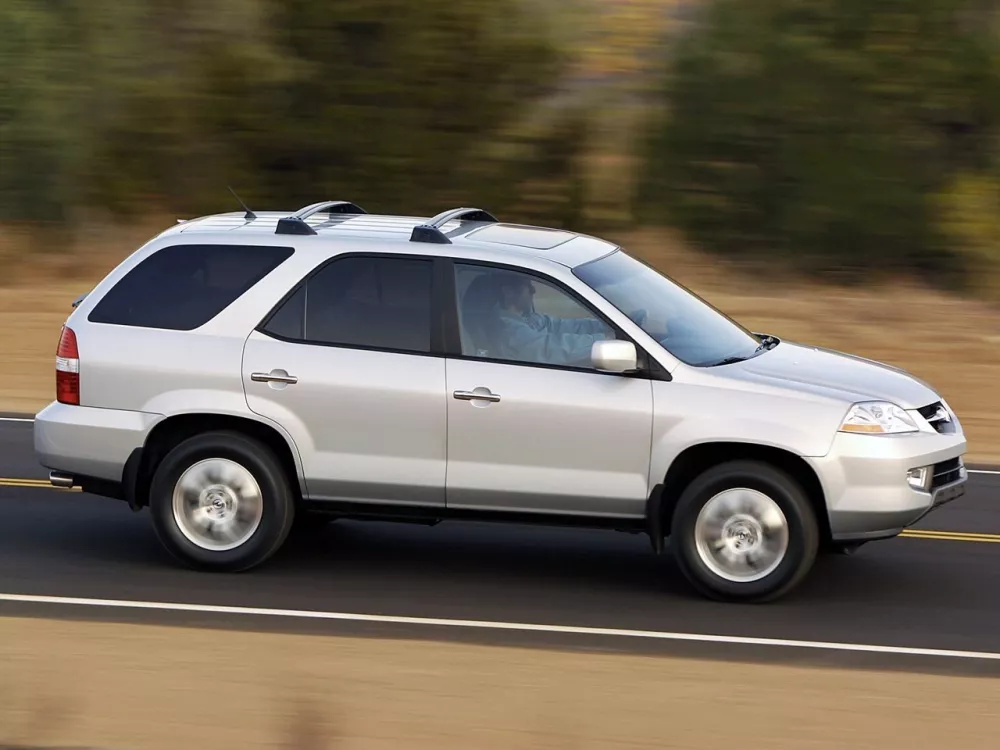 Автомобиль Honda MDX Внедорожник (5 дверей)