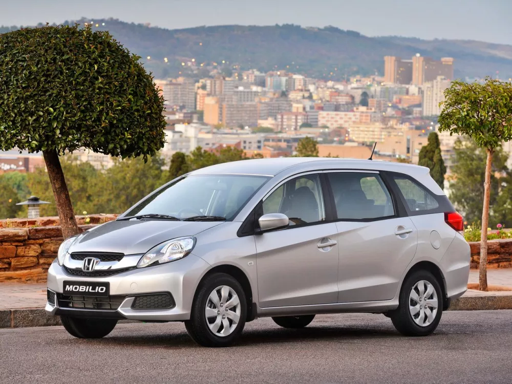 Автомобиль Honda Mobilio II Компактвэн