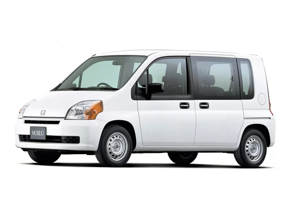Автомобиль Honda Mobilio I Компактвэн
