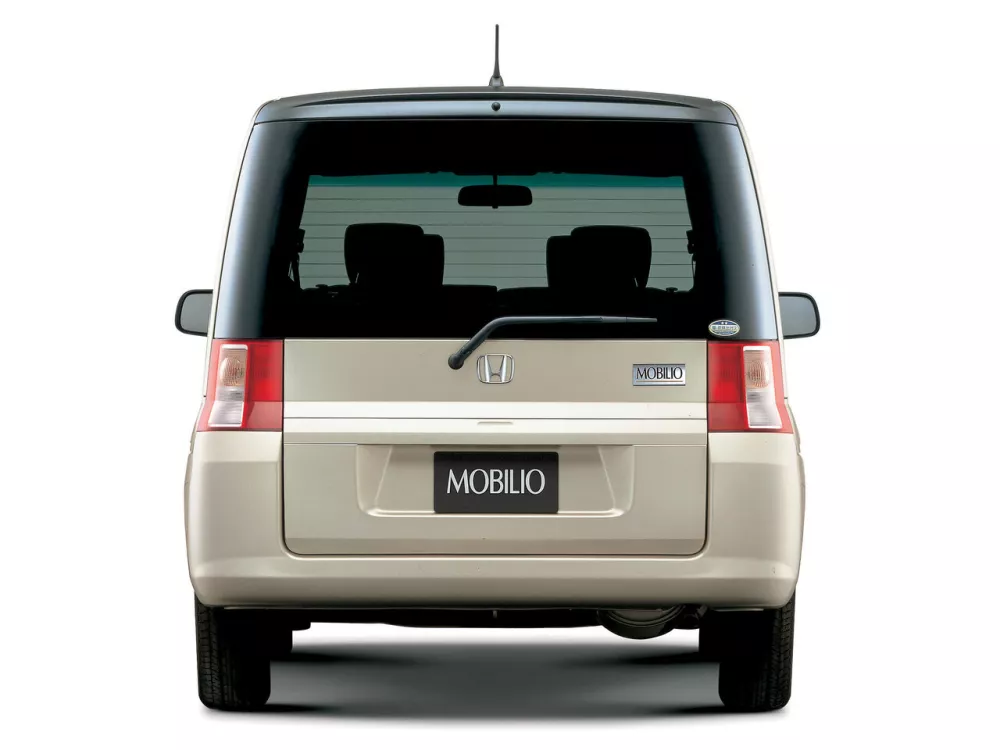 Автомобиль Honda Mobilio I Компактвэн