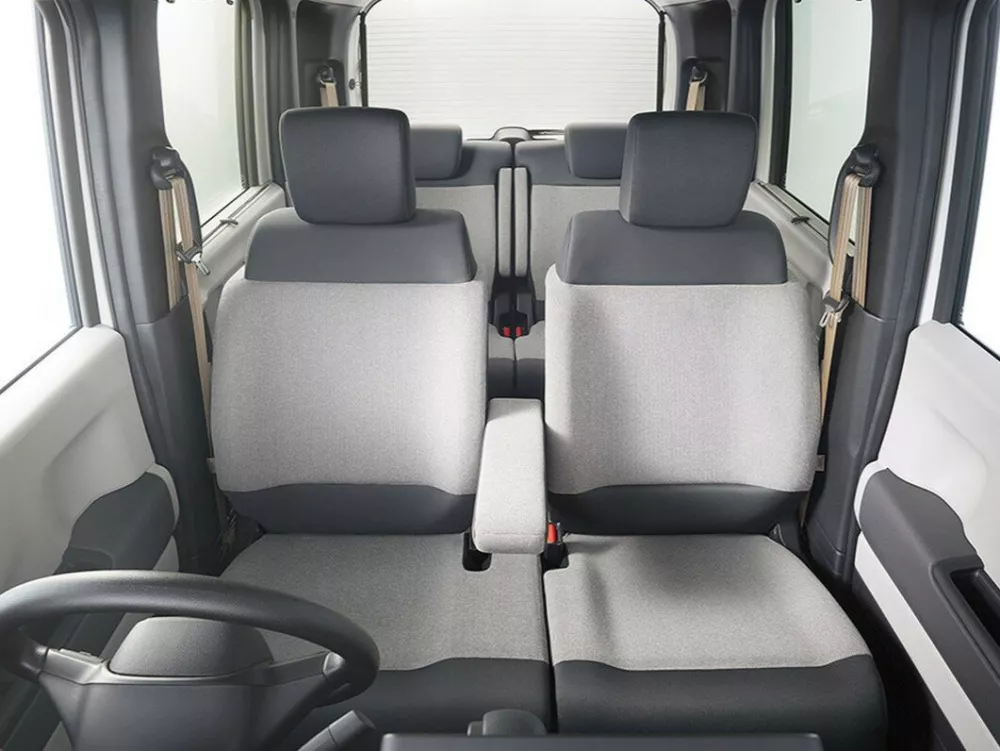 Автомобиль Honda N-BOX III Микровэн