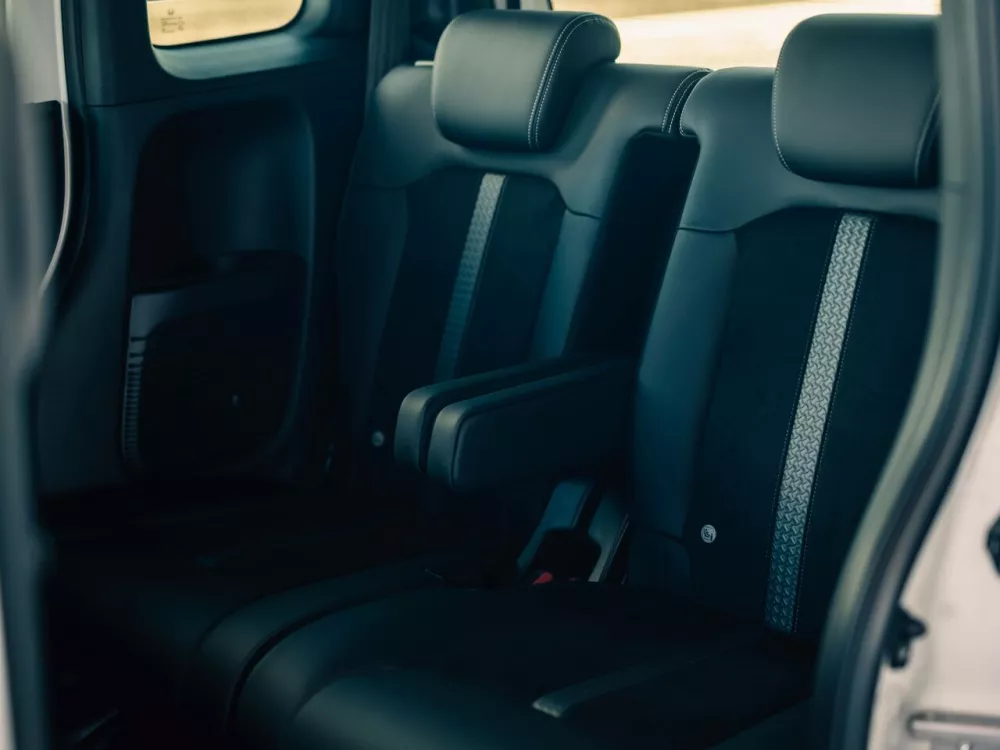 Автомобиль Honda N-BOX II Рестайлинг Микровэн