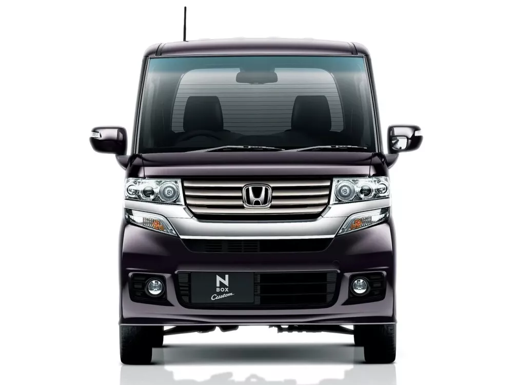 Автомобиль Honda N-BOX I Рестайлинг Микровэн