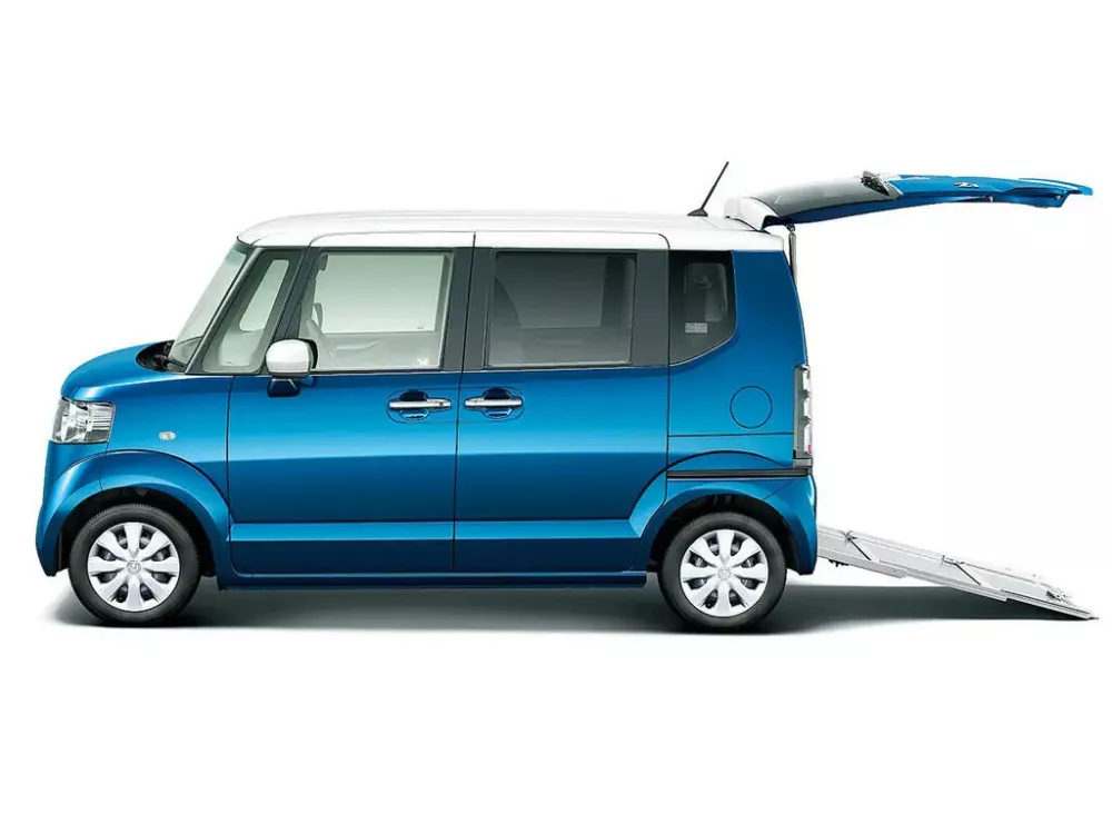 Автомобиль Honda N-BOX+ I Микровэн